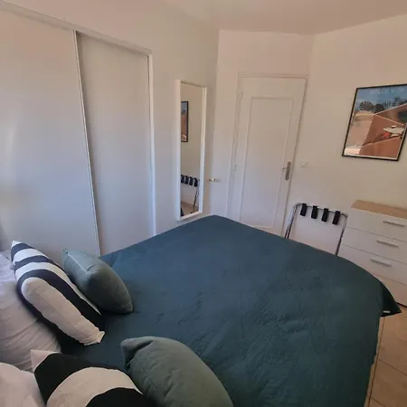 T2 Dolce Avec Piscine Et Vue * Mandelieu